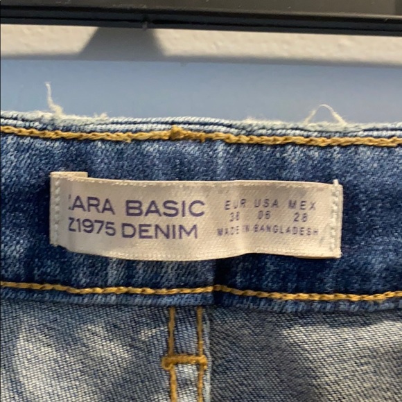 Zara Frayed Ankle Jeans - Picture 4 of 8